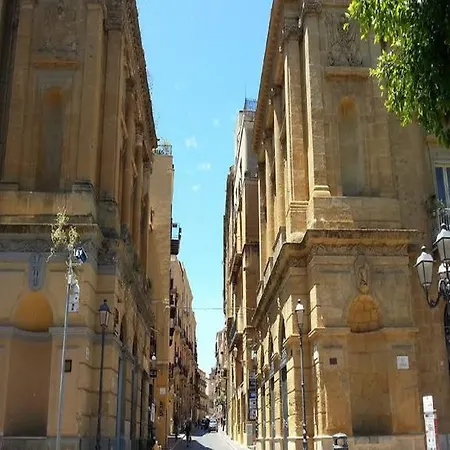 Garibaldi *